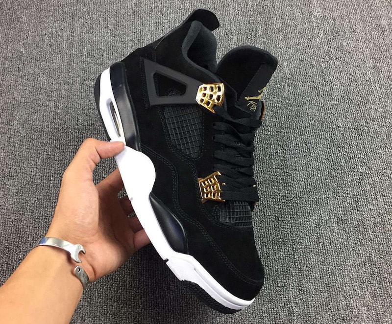 Air Jordan 4 