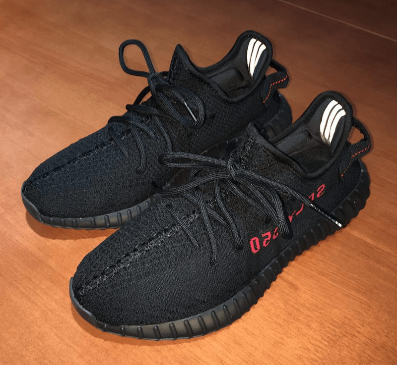 black and red yeezy boost 350 v2