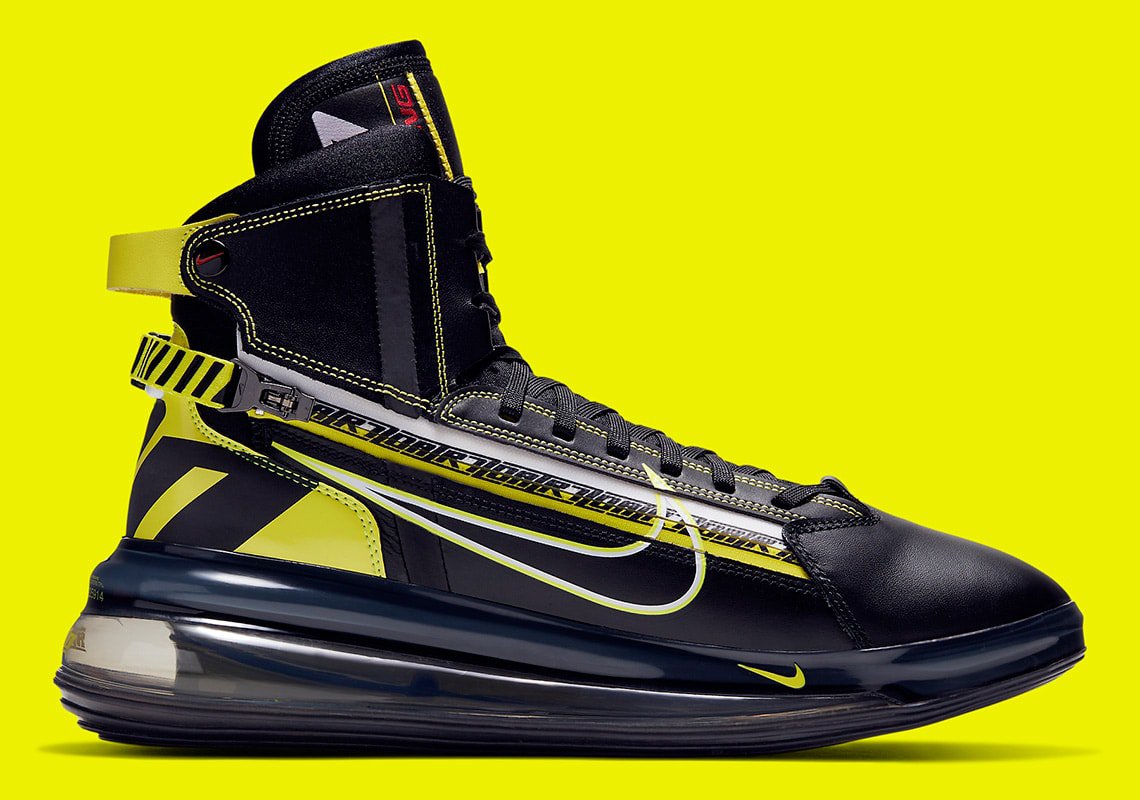 nike saturn gold