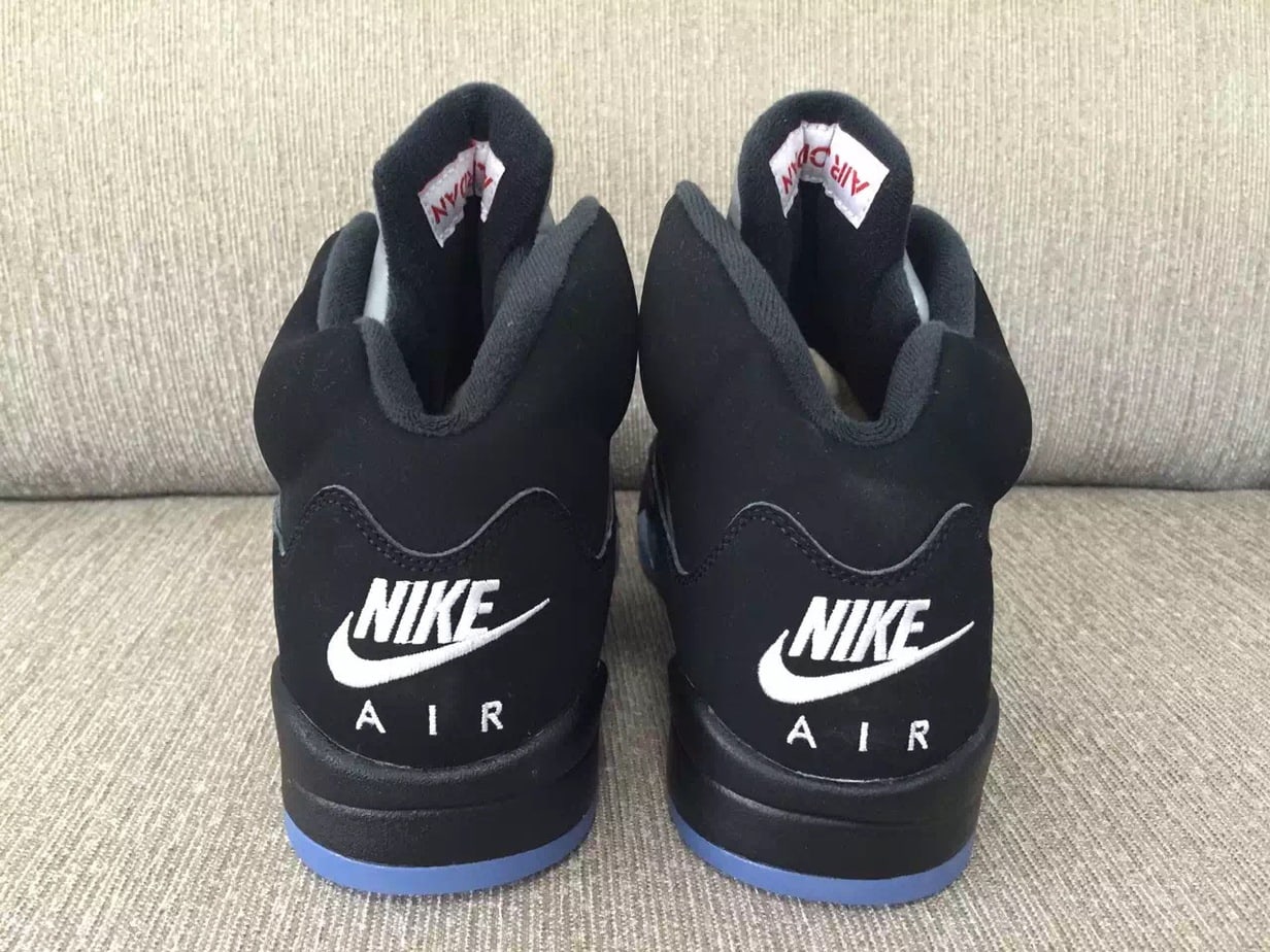 2016-air-jordan-5-og-black-metallic-2