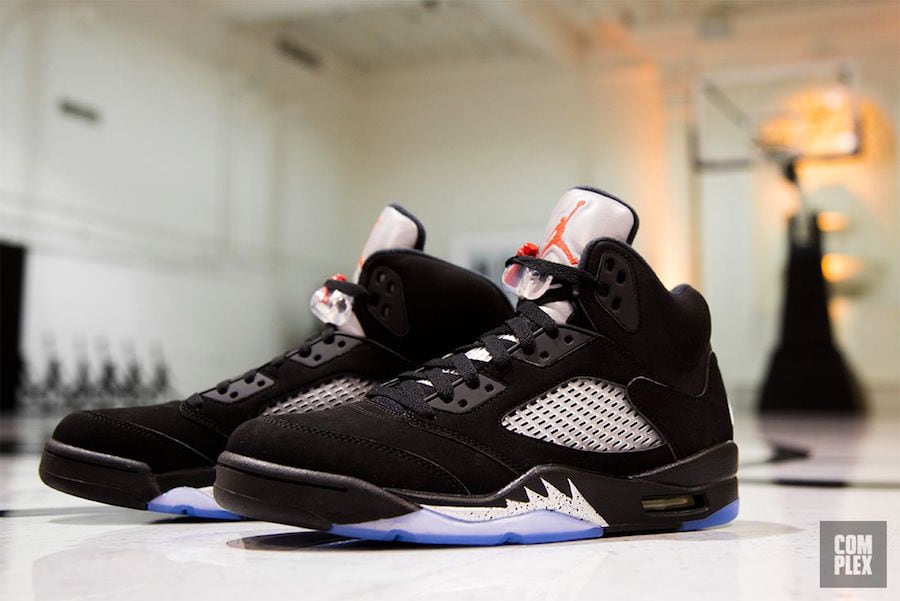 air-jordan-5-og-black-metallic-nike-air-1