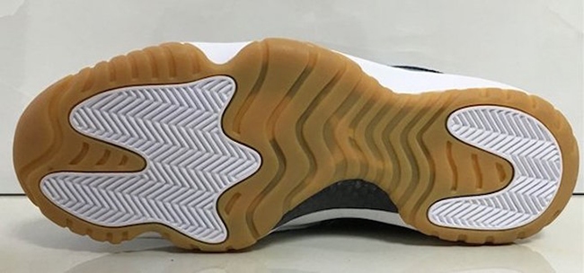 air-jordan-11-low-midnight-navy-gum-13
