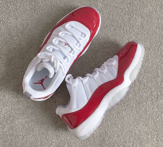 air-jordan-11-low-white-varsity-red-10