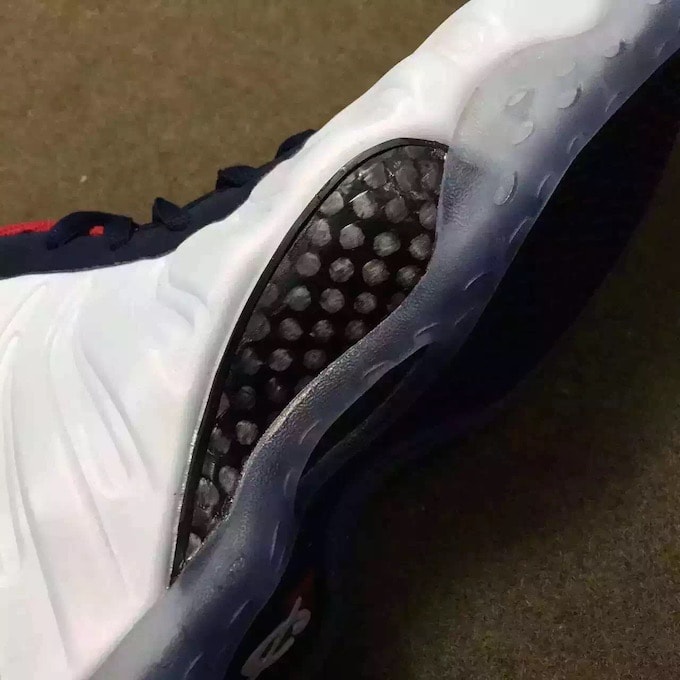 olympic-nike-foamposite-one-2