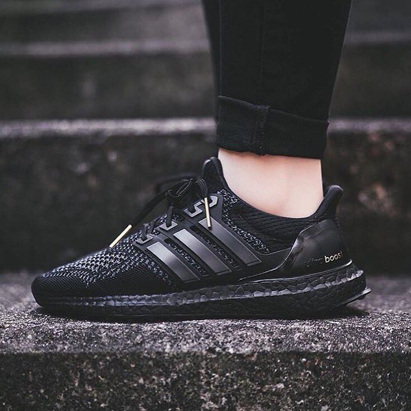 adidas Ultra Boost Triple Black Release