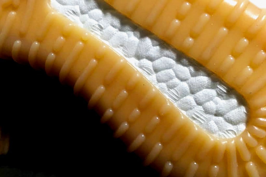 adidas-Yeezy-750-Boost-Grey-Gum-Glow-in-the-Dark-3