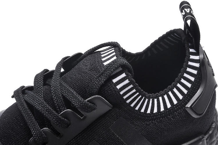 adidas-nmd-runner-japan-black-boost_o2z0y0