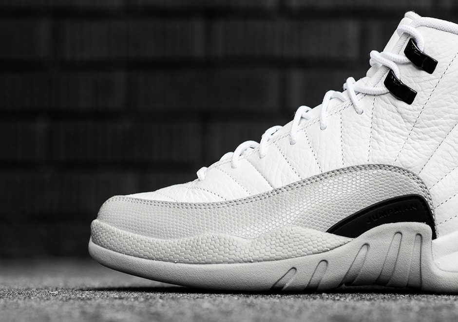 Air Jordan 12 Barons Wolf Grey