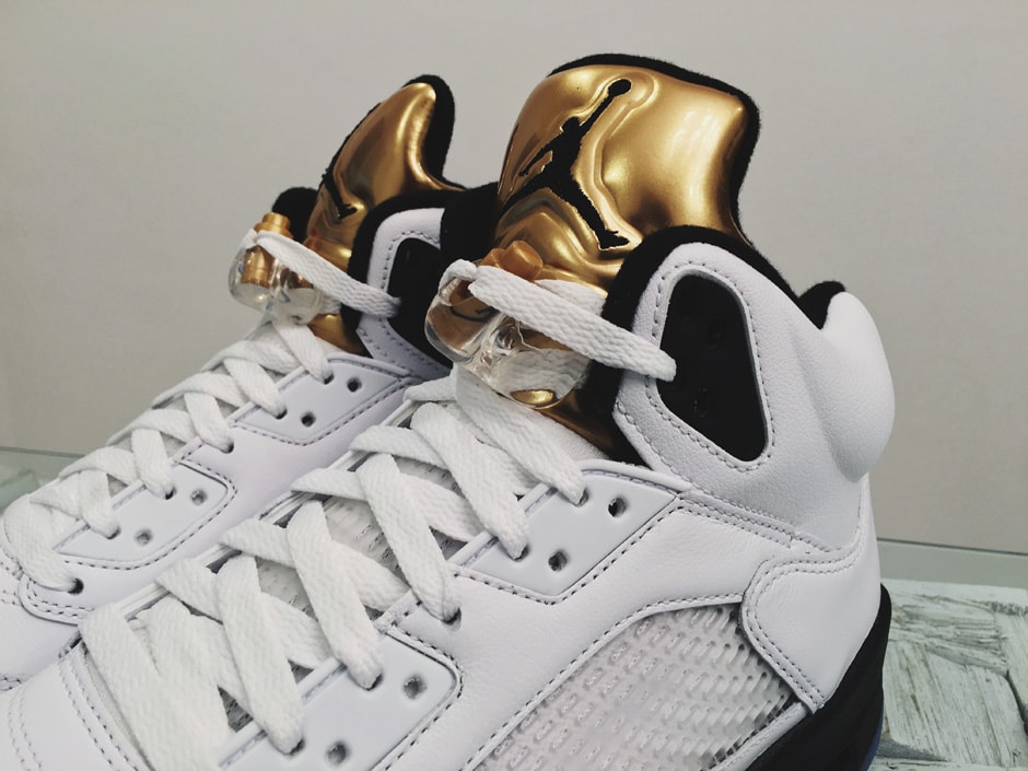 Air Jordan 5 Olympic Gold Tongue