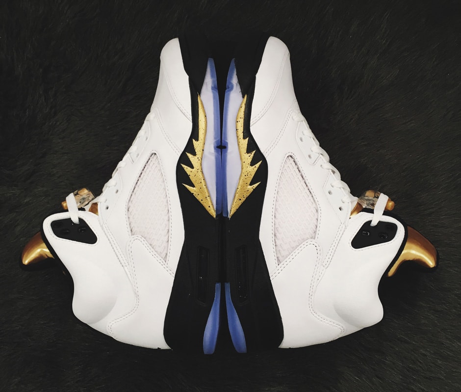 Air Jordan 5 Olympic Gold Tongue