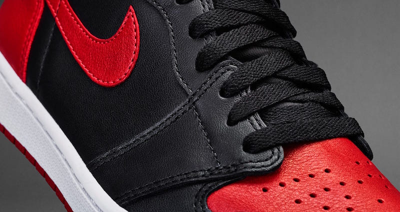 air-jordan-1-banned-retro-1