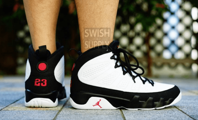 Air Jordan 9 OG Playoffs 2016