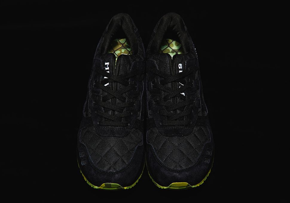 beams-x-mita-x-asics-gel-lyte-lll-souvenir-jacket-2
