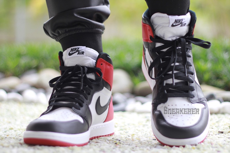 Air Jordan 1 Black Toe 2016