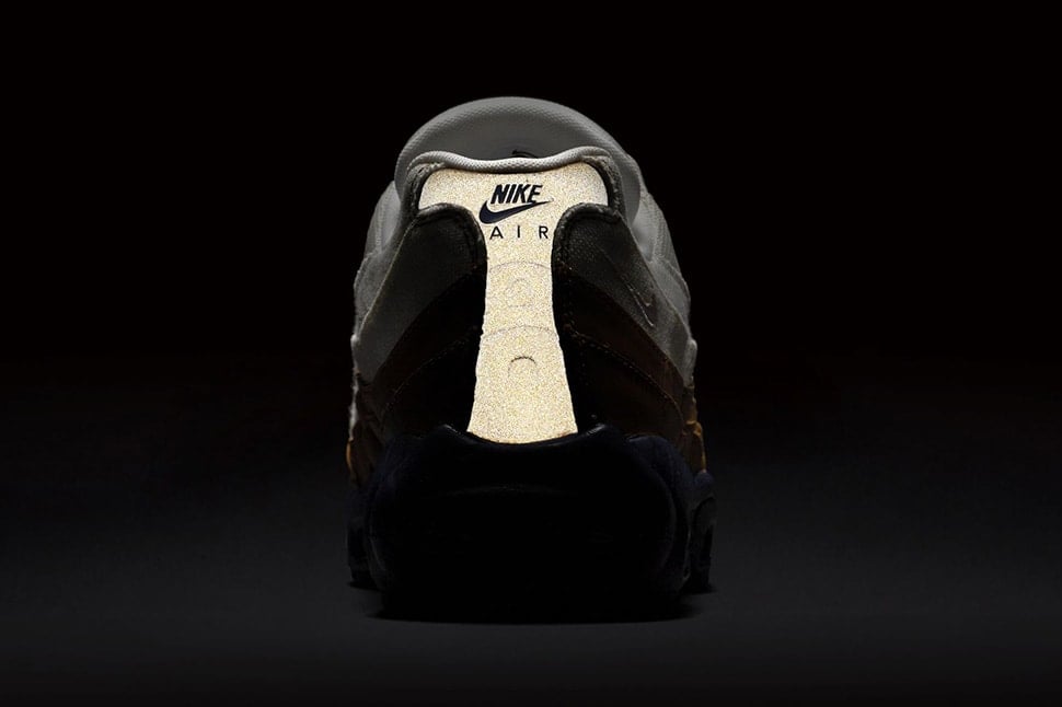 nike-air-max-95-white-canvas-brown-leather-navy-4