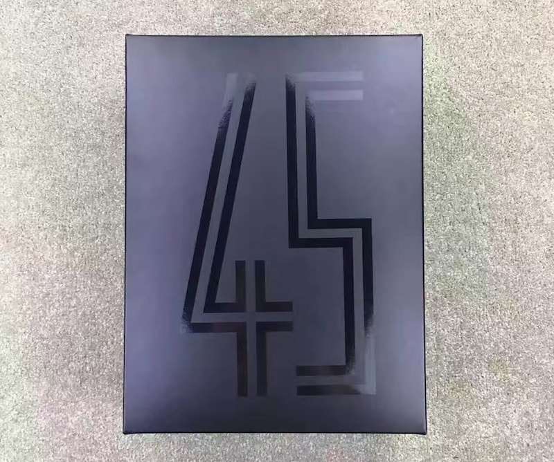 space-jam-air-jordan-11-packaging-3