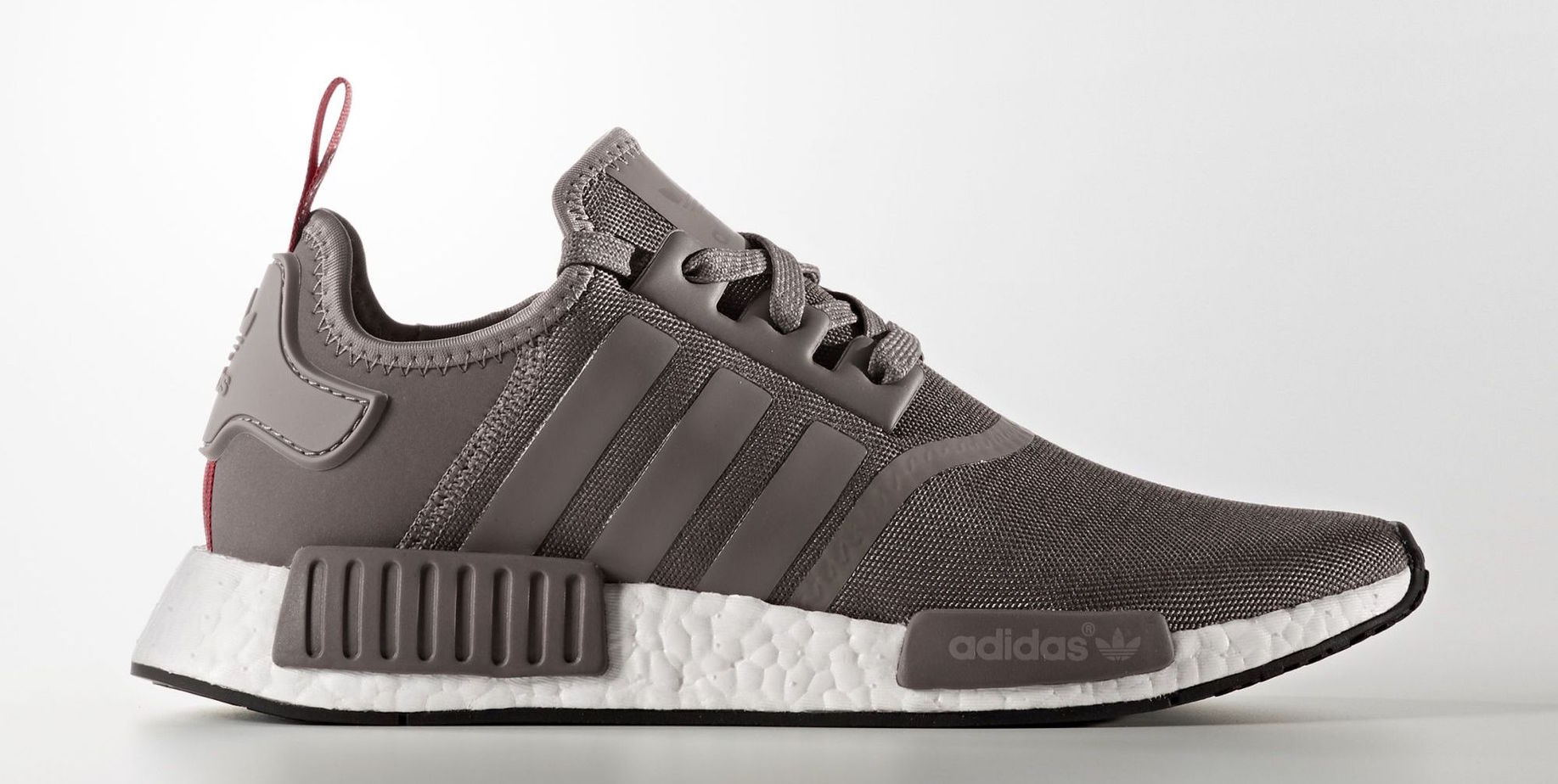 s81881_01_standard-1