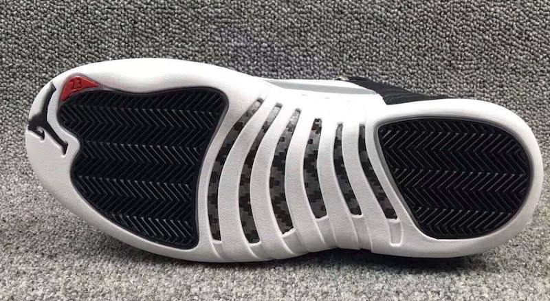 Air Jordan 12 Low Playoffs