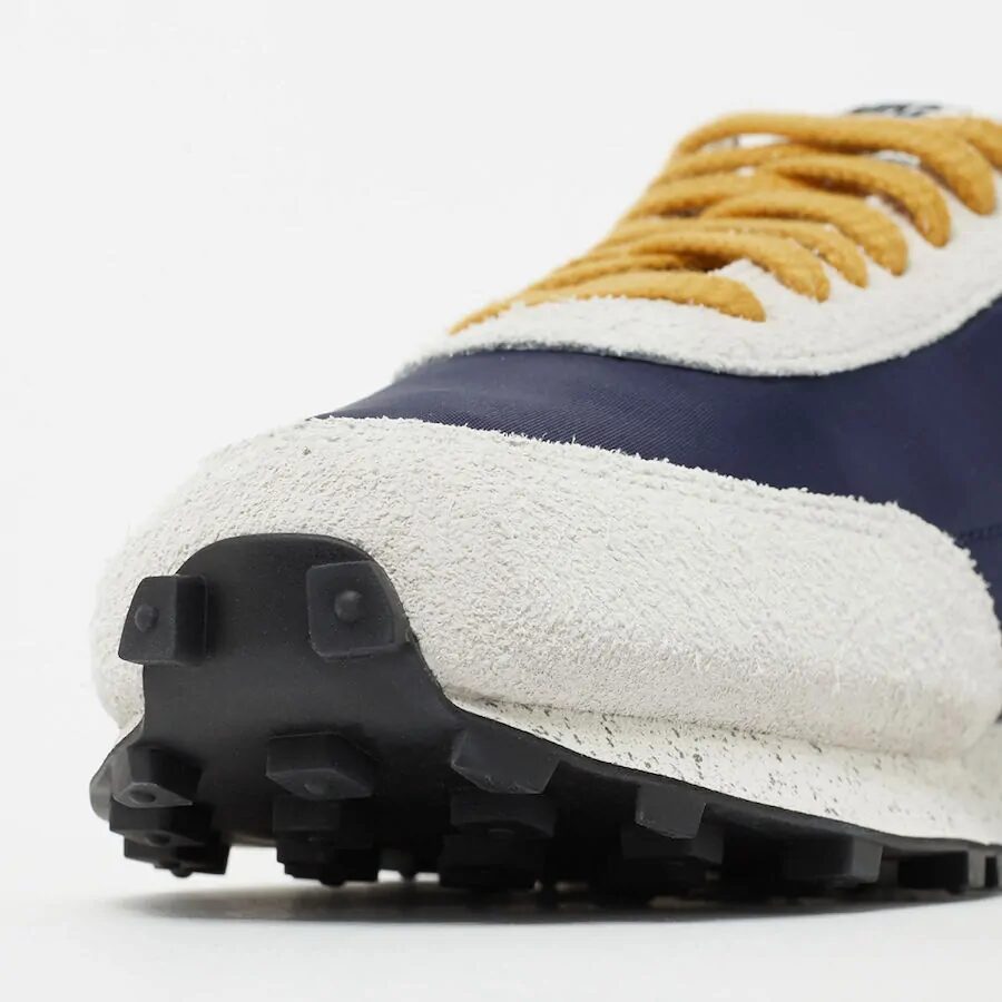 19e9da28 Undercover Nike Daybreak Obsidian Gold Dark CJ3295-400