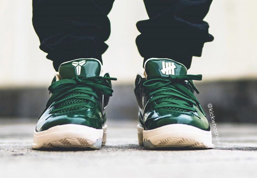 Undefeated x Nike Kobe 4 Protro 