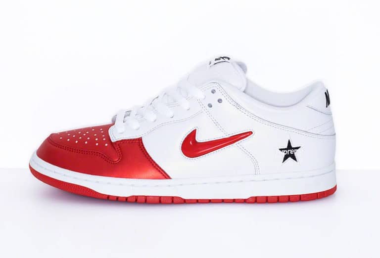 Supreme X Nike SB Dunk Low