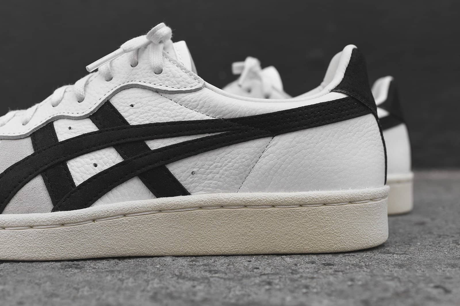 Onitsuka Tiger Gsm Whiteblack D5k2y 0190 1224.progressive