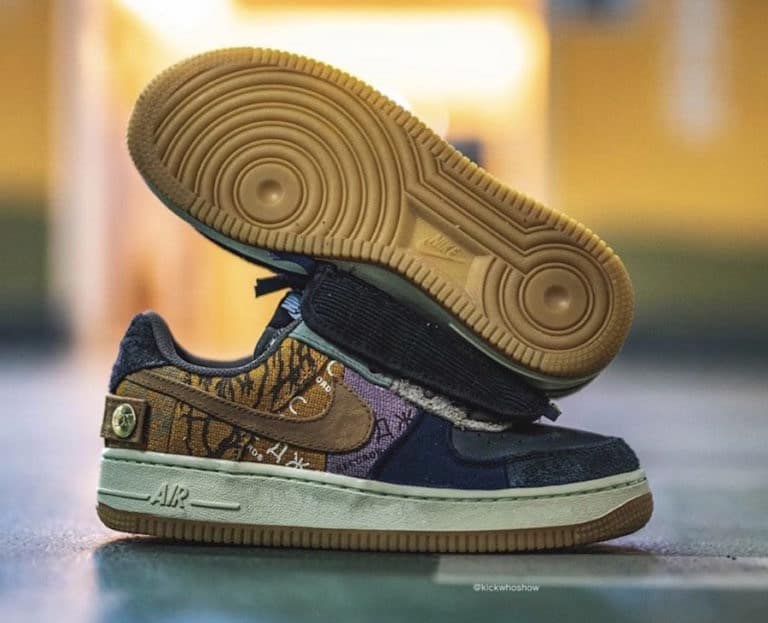 Travis Scott x Nike Air Force 1 in Kid’s Sizing