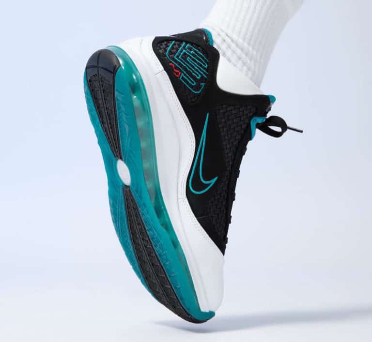 Nike Lebron 7 "Red Carpet"