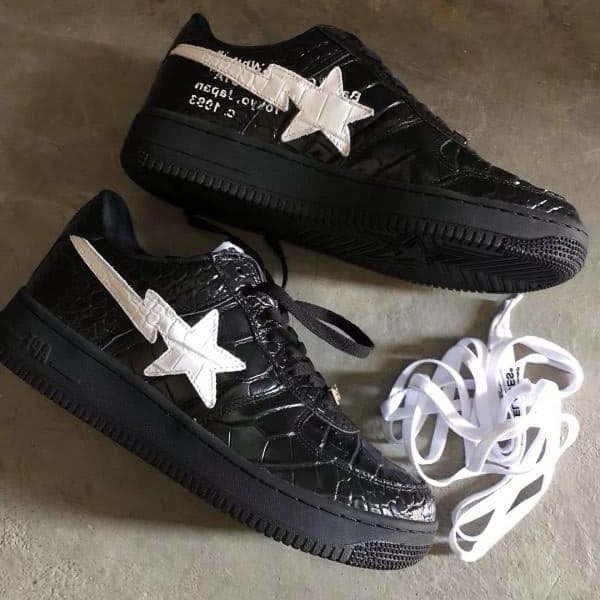 Off-White X BAPE Bapesta