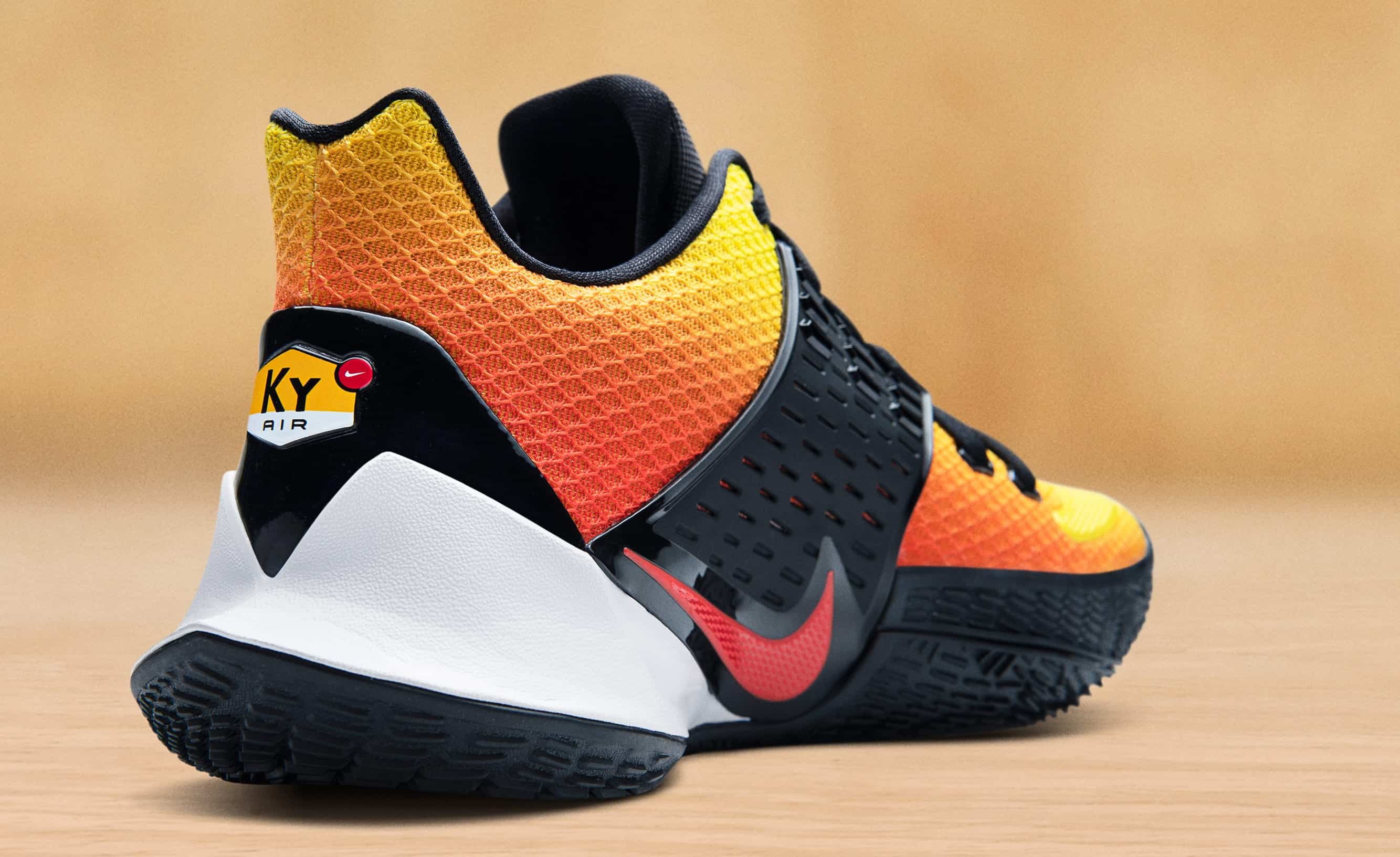 Nike Kyrie Low 2 Team Orange