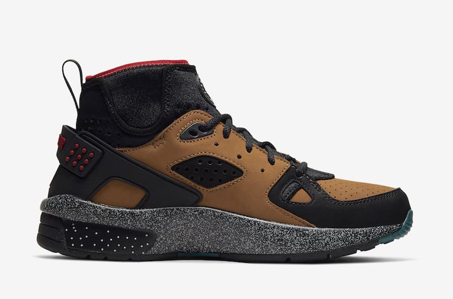 Olivia Kim Nike Air Mowabb