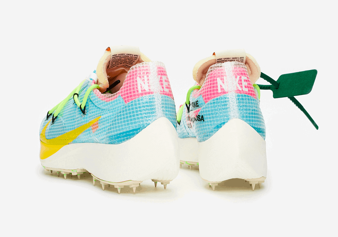 Blue Off-White x Nike Vapor Street Releases Later this Month