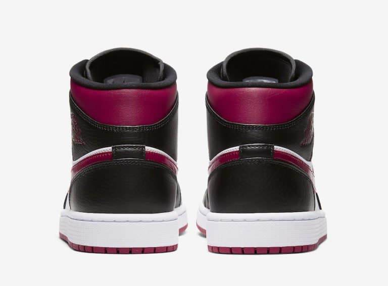 This Air Jordan 1 Mid Draws Inspiration from the “Bred Toe” Colorway