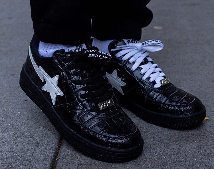 Off-White X BAPE Bapesta