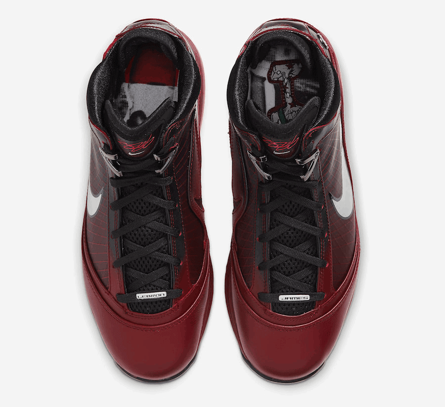 Nike LeBron 7 “Christmas”