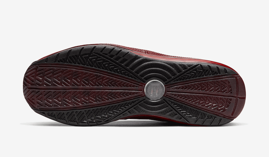 Nike LeBron 7 “Christmas”