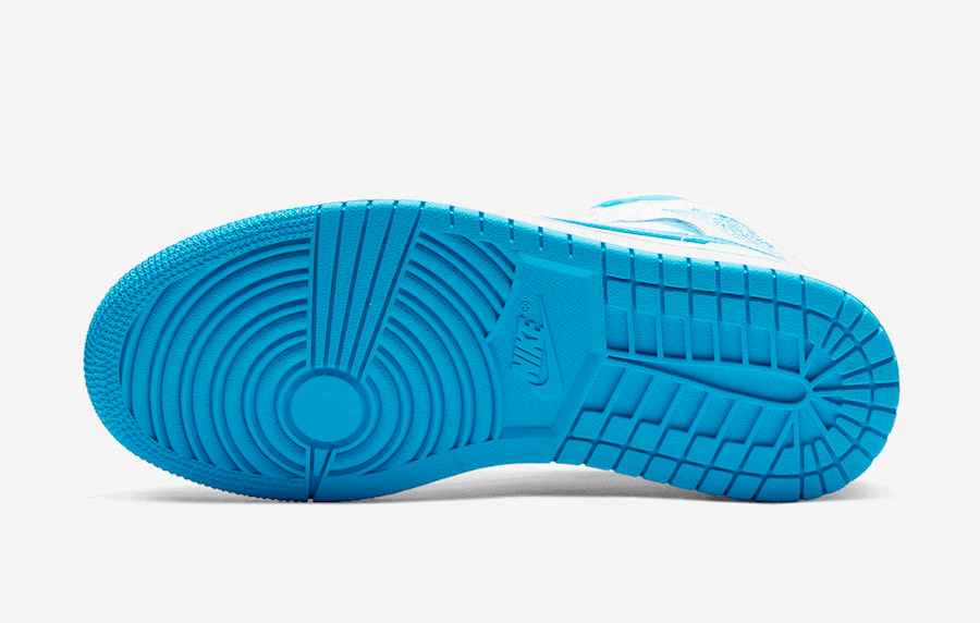 Air Jordan 1 Mid UNC