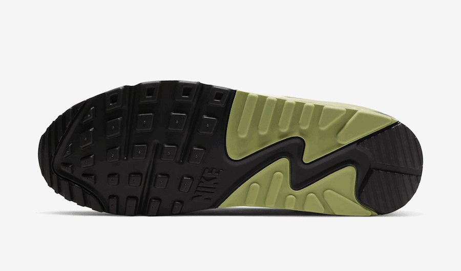 Official Look at the Nike Air Max 90 Lahar Escape Pack