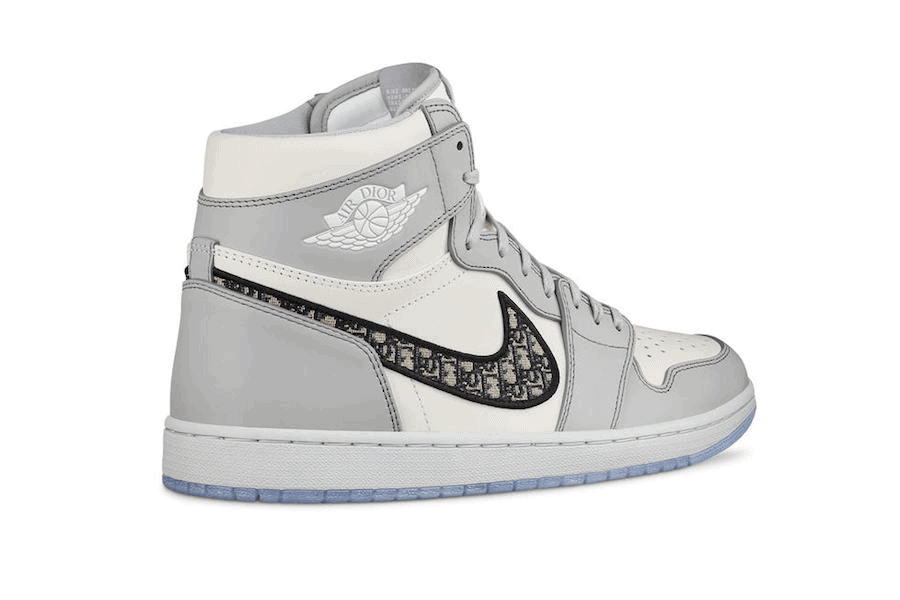 Official Look at the Dior x Air Jordan 1