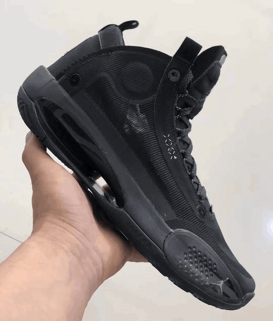 Air Jordan 34 “Black Cat” Released Today
