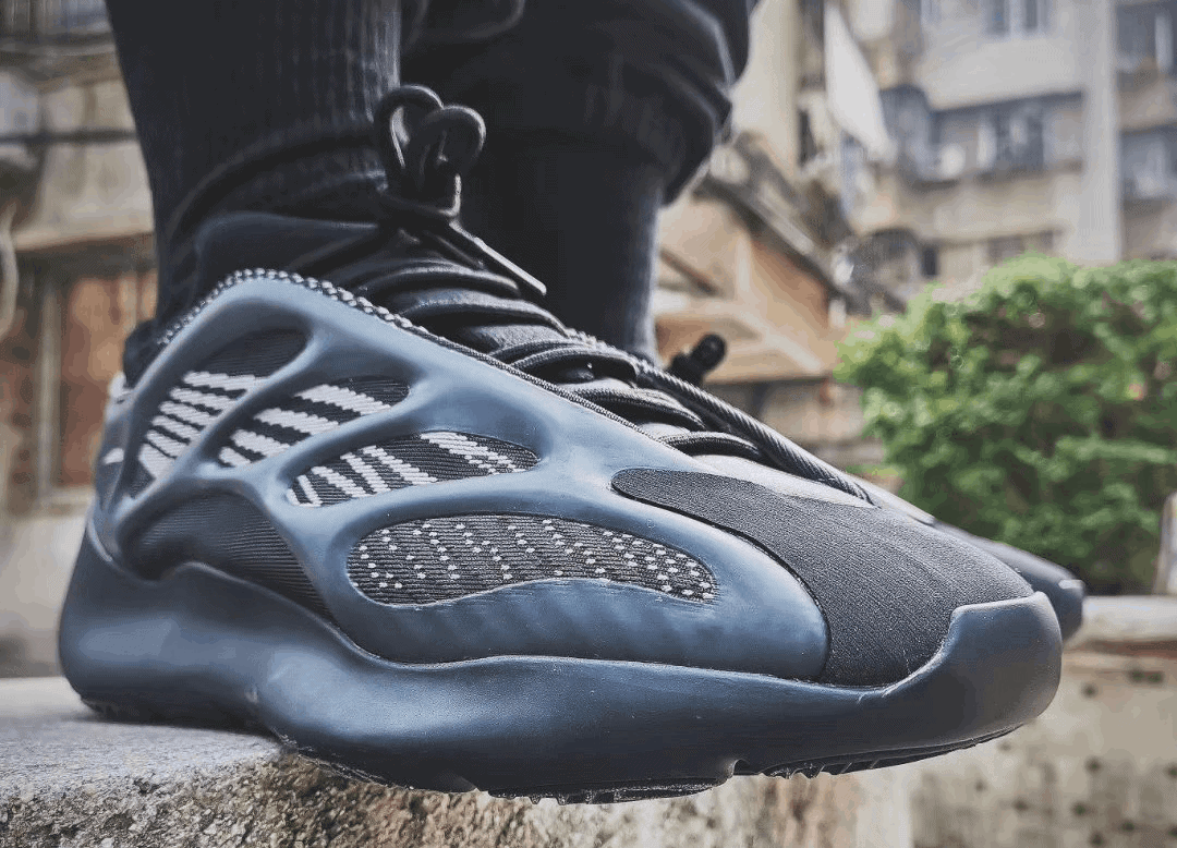 adidas Yeezy 700 V3 “Alvah” Releasing Soon