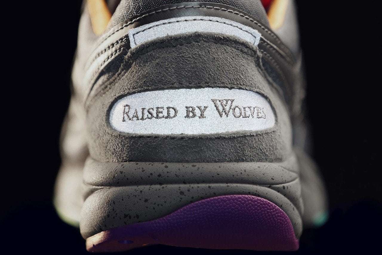 Raised By Wolves Saucony Aya Asphalt Jungle