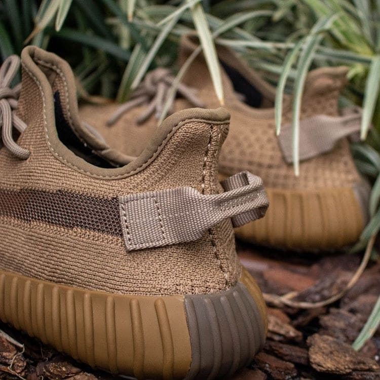 adidas Yeezy Boost 350 V2 Earth