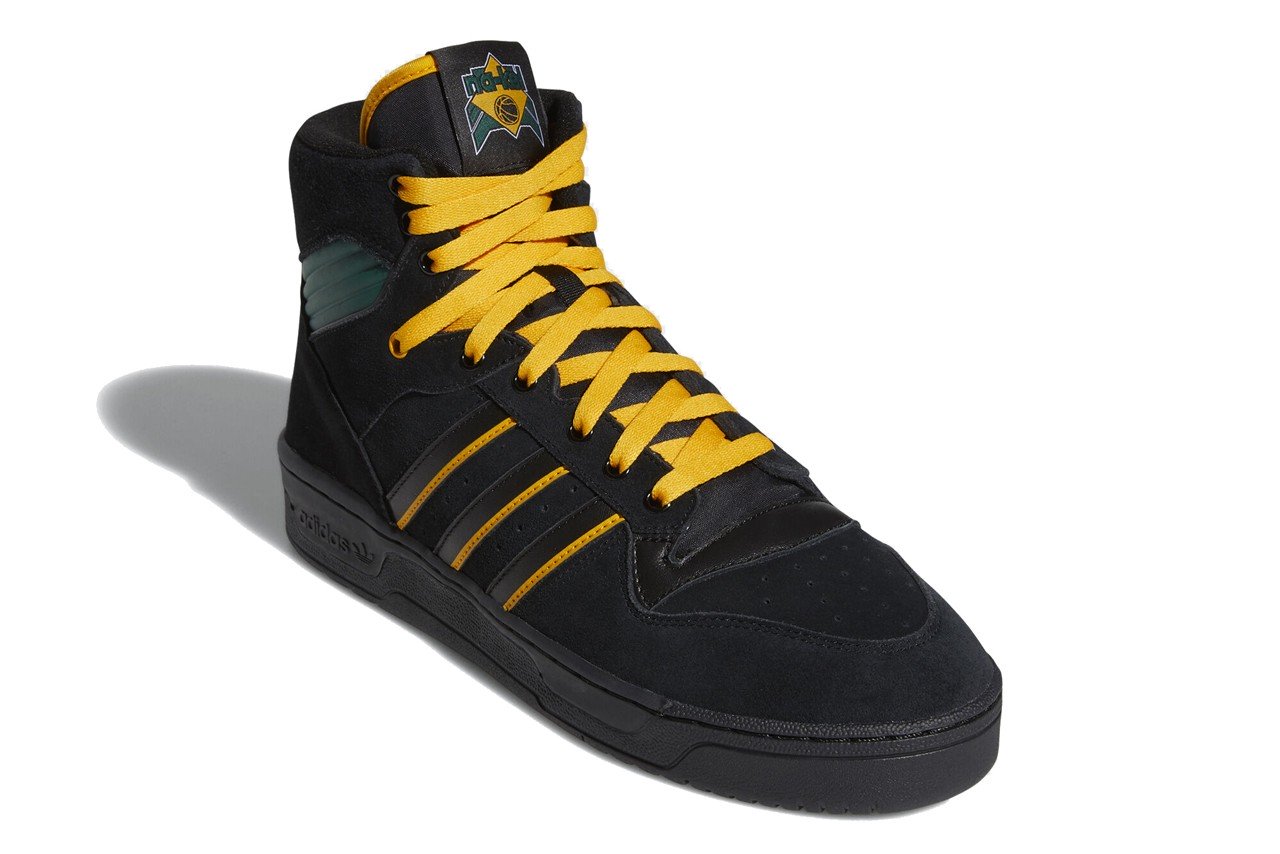 Na Kel Smith adidas Rivalry Hi FX2550