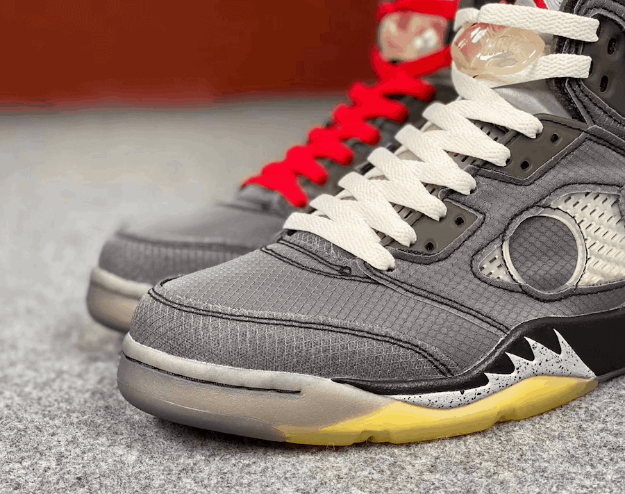 Off-White x Air Jordan 5