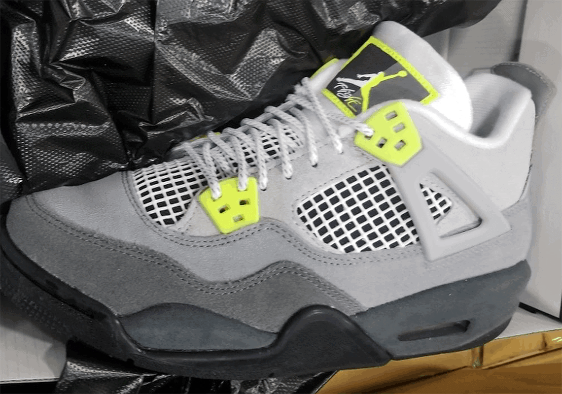Air Jordan 4 “neon” Air Max 95