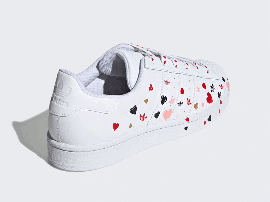 adidas Superstar Arrives with a Valentine’s Day Theme