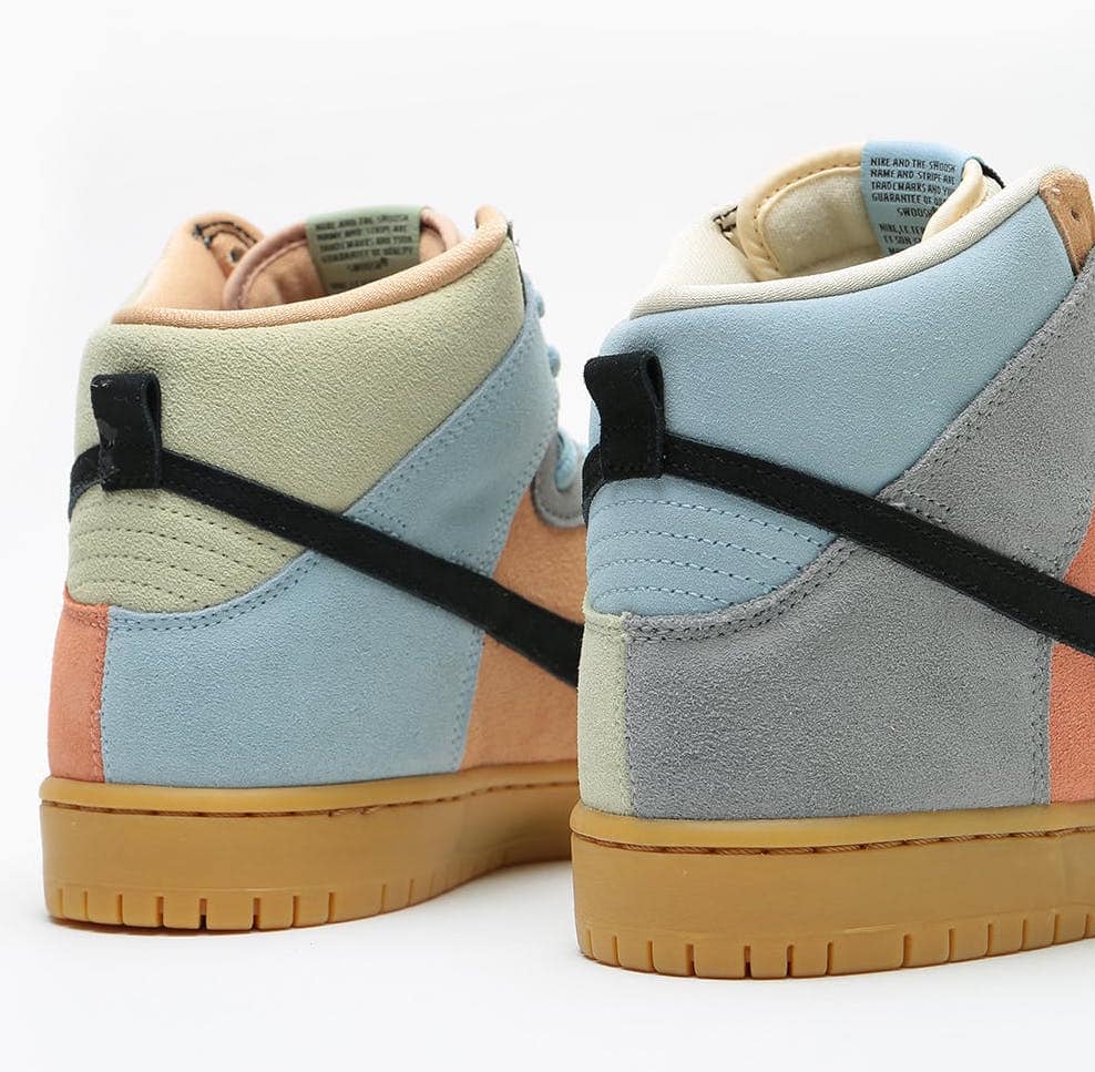 Nike SB Dunk High Spectrum