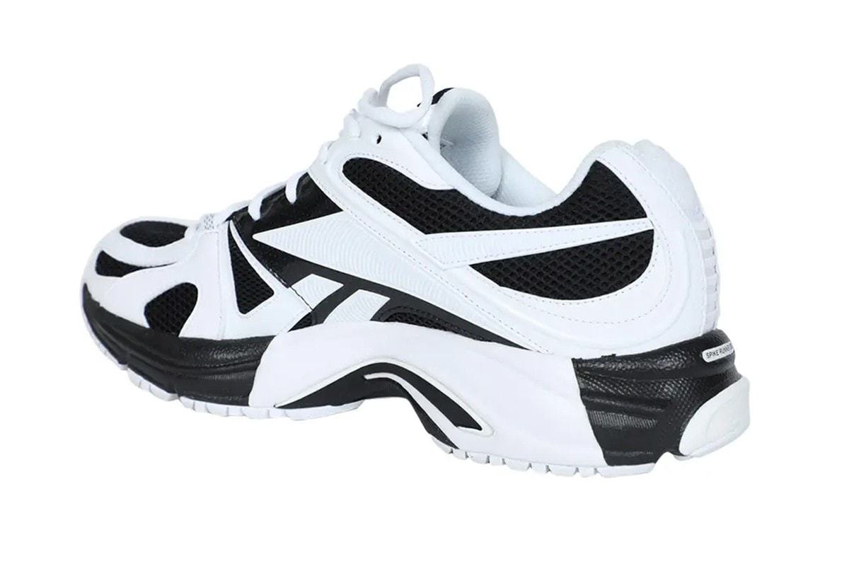 Vetements Reebok Spike Runner 200 Black White 003