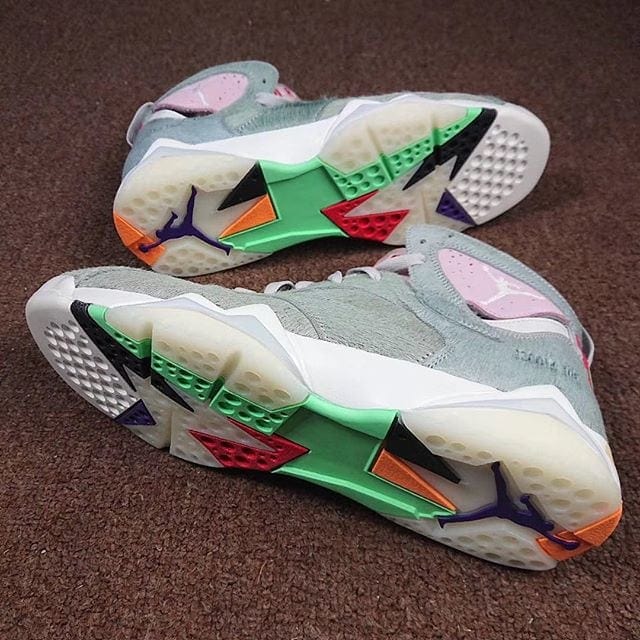Air Jordan 7 Hare 2020